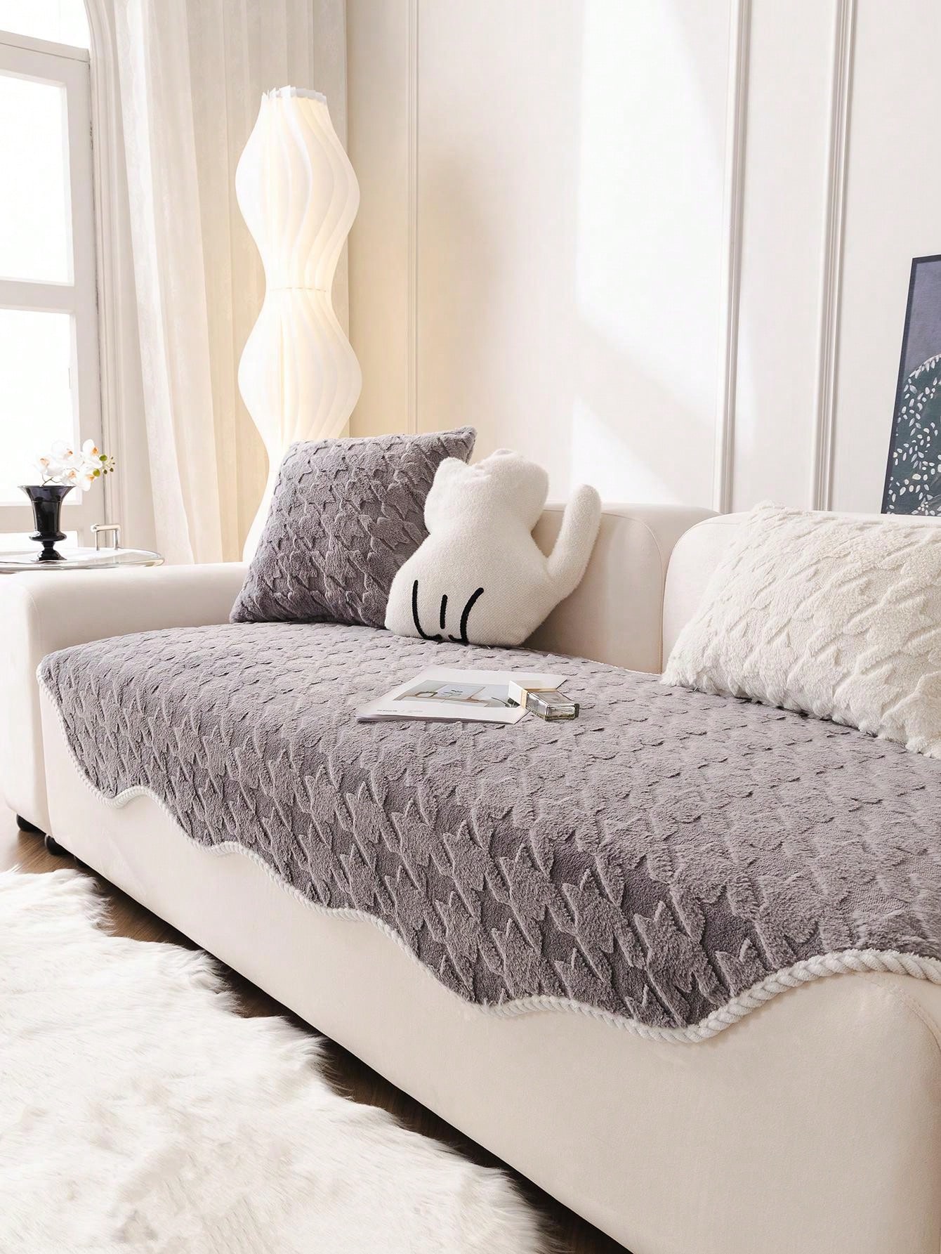 1pc Plush Universal All Seasons Sofa Cushion Cover, Modern Minimalist