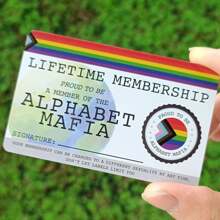 1 张 LGBT 身份证终身会员卡，完美的彩虹社区礼物 - 紅色 - 查看 1