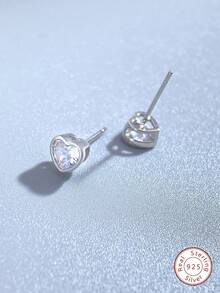 1雙白色心氧化鋯耳釘適合女士S925純銀情人節優雅和魅力四射精細的女士們首飾類禮品