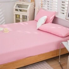 A pink pillowcase, to meet the girl's maiden heart, soft fabric, skin-friendly breathable, easy to wash