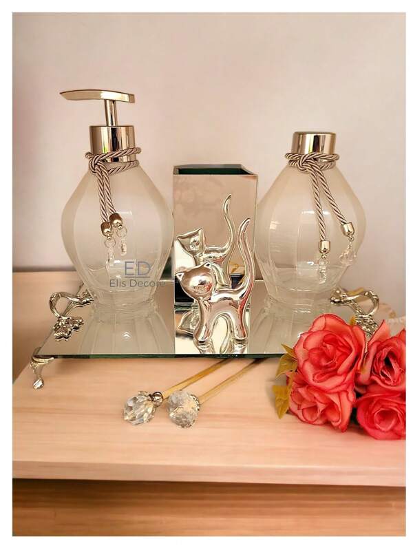 Kit Lavabo Lampe com Gatinho Porta Escova e Bandeja