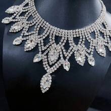 1pc Fashionable Handcrafted Rhinestone Embellished Multi-Color Teardrop-Shaped Crystal Pendant Necklace, Ideal For Women's Wedding Accessory - Clear - View 3