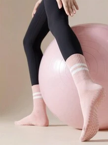 1 Paar Damen Mittelhoch Outdoor Sport Yoga Socken mit einfarbigem und Streifenmuster