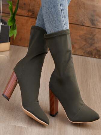 Women's Fashionable And Simple Solid Color Green Elastic Pointy Toe Chunky Heel Boots