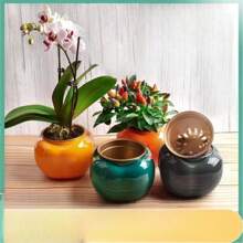 1pc Festive Creative Self Watering Plastic Flower Pot - Grey - View 5