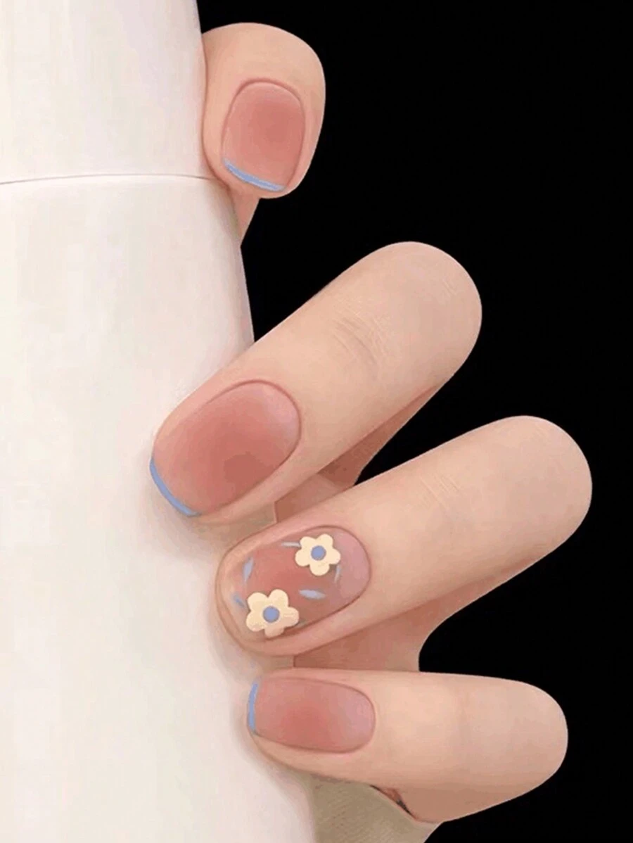 彩繪指甲吸睛!24入組短型圓形全貼式粉藍磨砂法式美甲貼,可愛花卉圖案,適合女性和女孩 - 彩色 - 查看 1