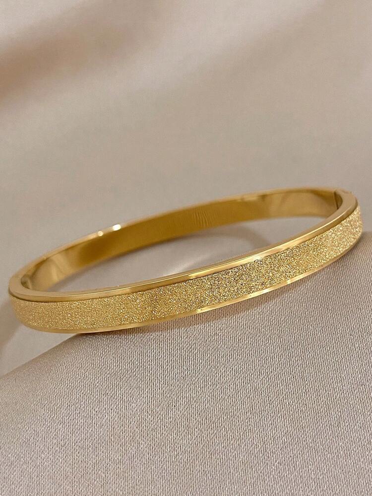 1pc Minimalist Matte Gold Stainless Steel Bangle Bracelet, Unisex, Fashionable & Lightweight, Open-Ended Design