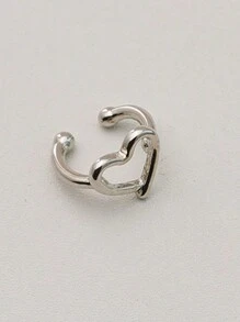 1pc Metallic Heart Shaped Ear Clip - Silver - View 1