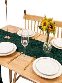 Fashionable And Simple Wrinkled Table Runner In Dark Green