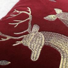 Sarung Bantal - Burgundy - View 3