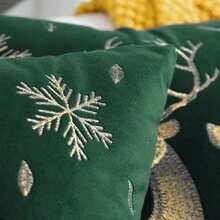 1pc Velvet Embroidered Pillowcase, White Reindeer Decorative Cushion Cover For Sofa, 18*18inch, Dark Green - Dark Green - View 5