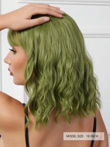 Pelucas De Fibra Resistente Al Calor Con Rizos Y Flequillo En Verde, Pelucas De Cabello De 16 Pulgadas De Longitud Media Para Mujeres Uso Diario En Fiestas - Verde - Ver 5