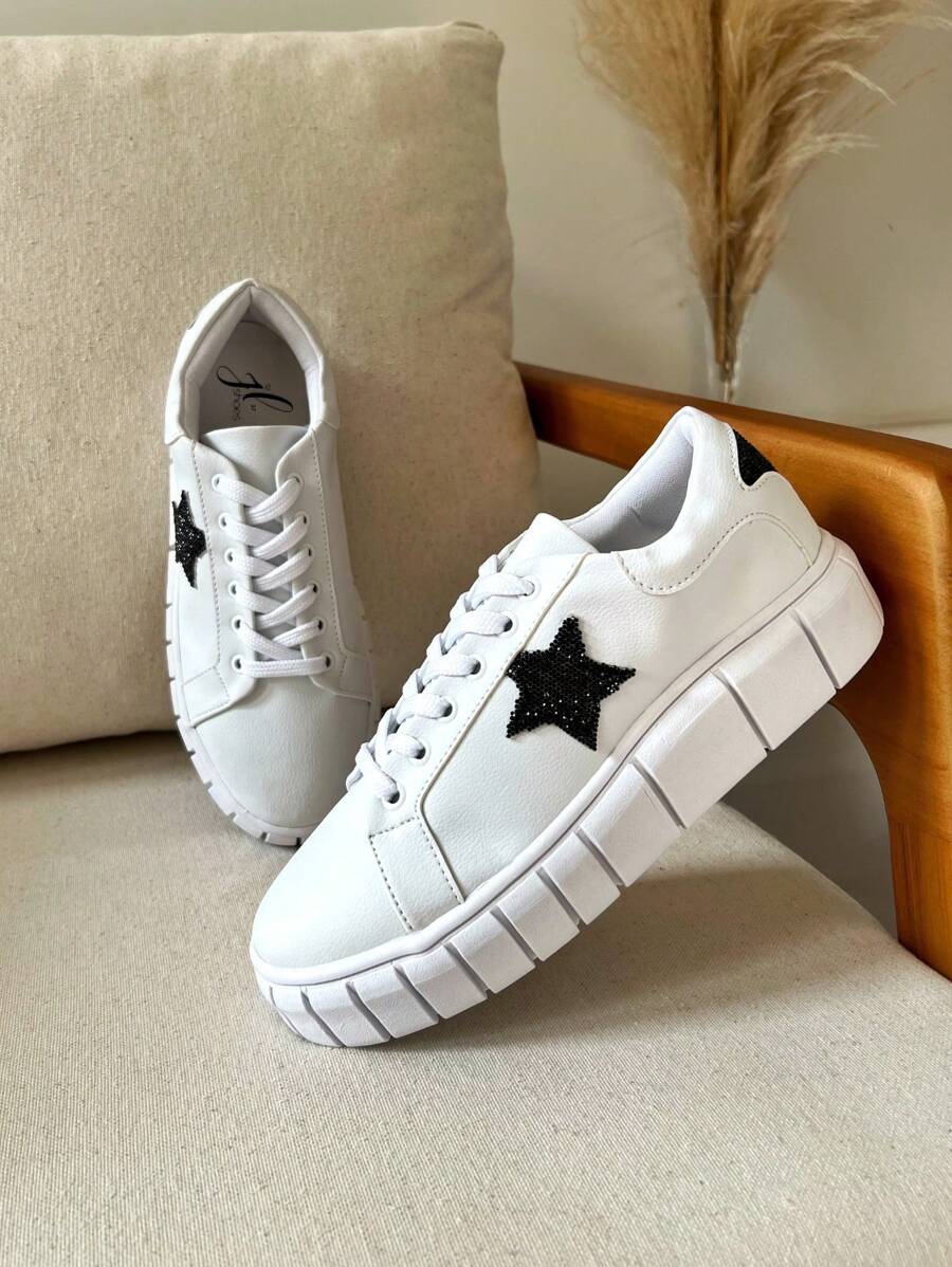 Women Casual Shoes - 黑與白 - 查看 1