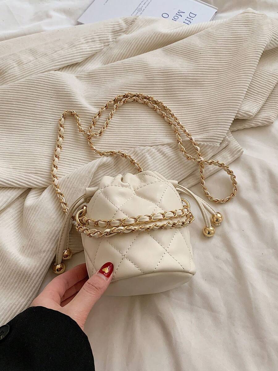 纯色优雅菱形迷你抽绳桶形PU通勤女士单肩斜挎包，配链条肩带 - 米色 - 查看 1