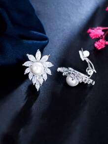 1對非穿孔設計閃亮白色立方氧化鋯新娘婚禮派對夾珍珠耳環,適用於女性 - 白色 - 查看 4