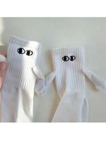 1双/2双白色磁性情侣牵手袜，可爱毛绒娃娃运动袜