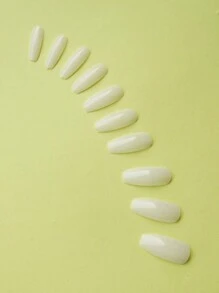 Press On Nails - White - View 3