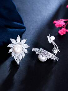 1对无需耳洞的白色立方氧化锆花叶新娘婚礼派对夹式珍珠耳环，适合女性和女孩佩戴 - 白色 - 查看 8