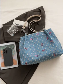 حقيبة يد موضة مصنوعة من قماش النايلون مزينة بطبعات الفراشات، حقيبة كتف ،حقيبة كبيرة السعة للاستخدام اليومي مناسبة للطالبات والنساء العاملات - متعدد الألوان - مشاهدة 10