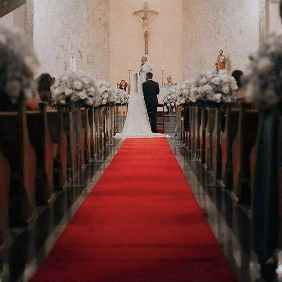 Disposable Red Carpet For Wedding, Festival, Party, Award Ceremony And