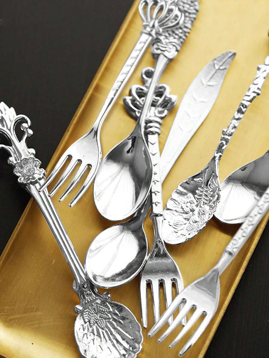 6pcs/set Zinc Alloy Vintage European Palace Style Coffee Spoon Tea