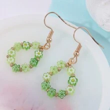 1副手工玻璃花珠耳環,適合平日佩戴