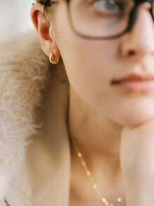 1 Pair 18K Gold Plated S925 Sterling Silver Thick Small Huggie Hoop Earrings for Women Girls, Chunky Gold Hoop Earrings for Party Daily Birthday, Hypoallergenic Copper Lightweight Jewelry Gift for Friends