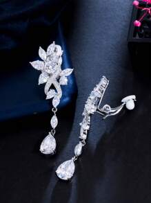1 Pair No Ear Hole Design Cubic Zirconia Flower & Leaf Drop Style Clip-On Earrings For Women Wedding/Bridal Party, Without Piercing Valentines,Mom,Mother,Mother's Day,Gift