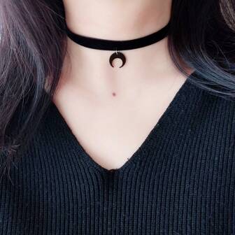 1 件簡約哥特式天鵝絨絲帶女式亞克力月亮和牛角吊墜項圈