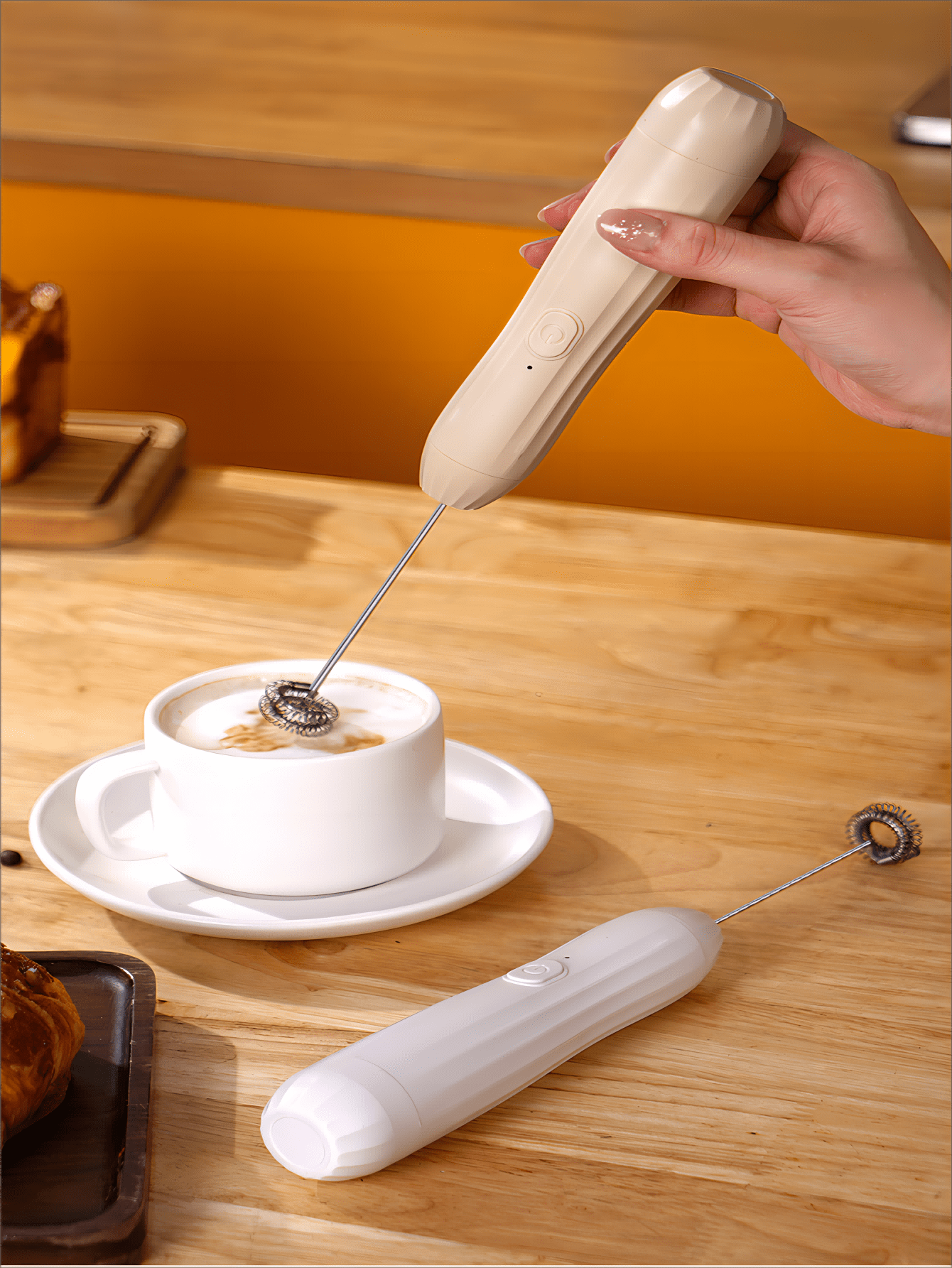 Batterypowered Portable Electric Milk Frother, Efficient Mixing