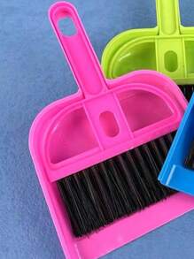 Brooms & Dustpans - 彩色 - 查看 2