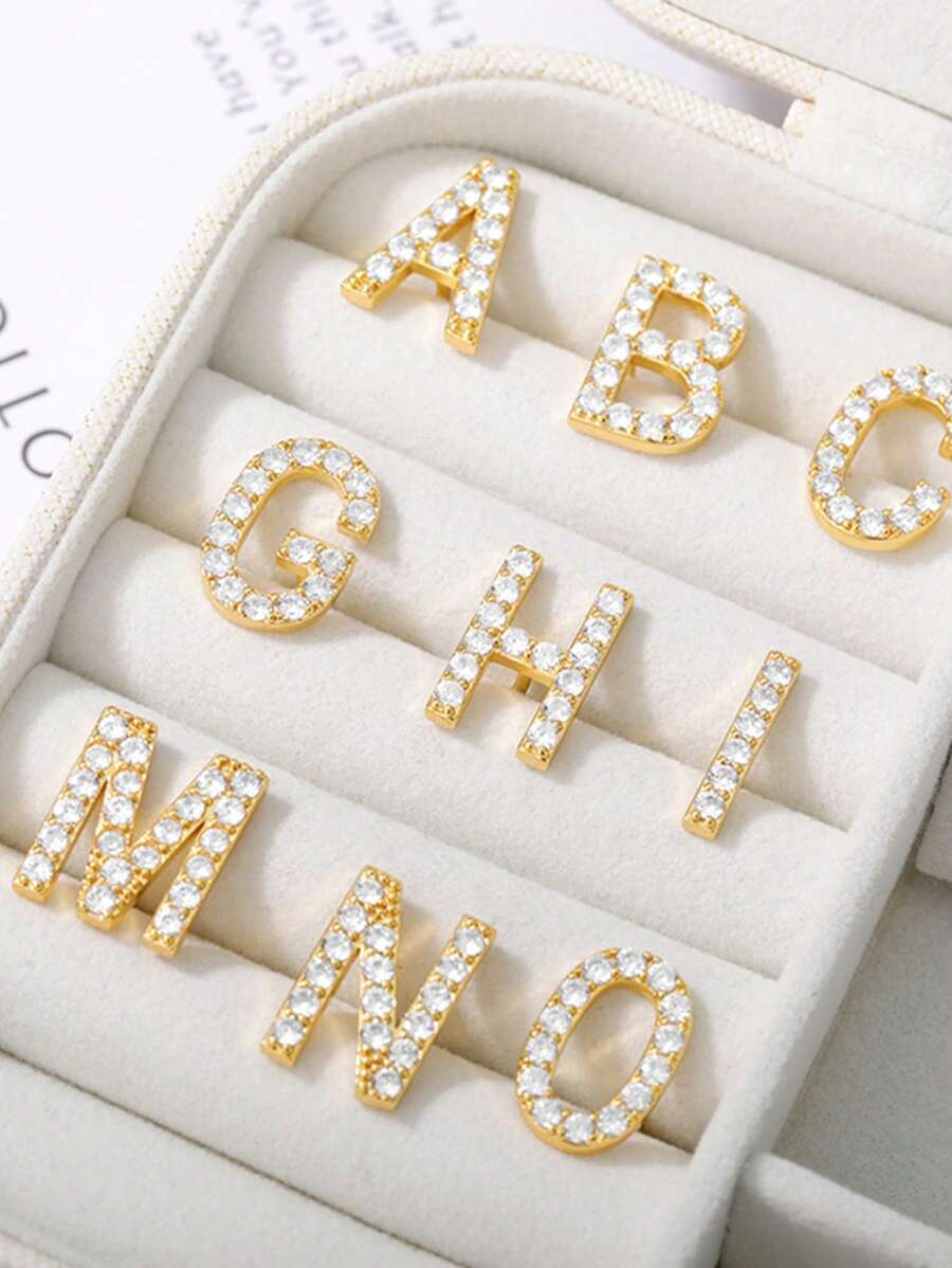 1 Pieza Broche De Cobre Y Circonita Cúbica Con Letras Del Alfabeto (a-z) Para El Nombre Y Apellido De Mujeres