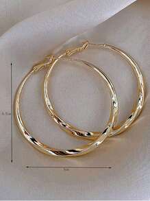 Minimalist Twist Hoop Earrings - Gold - View 2