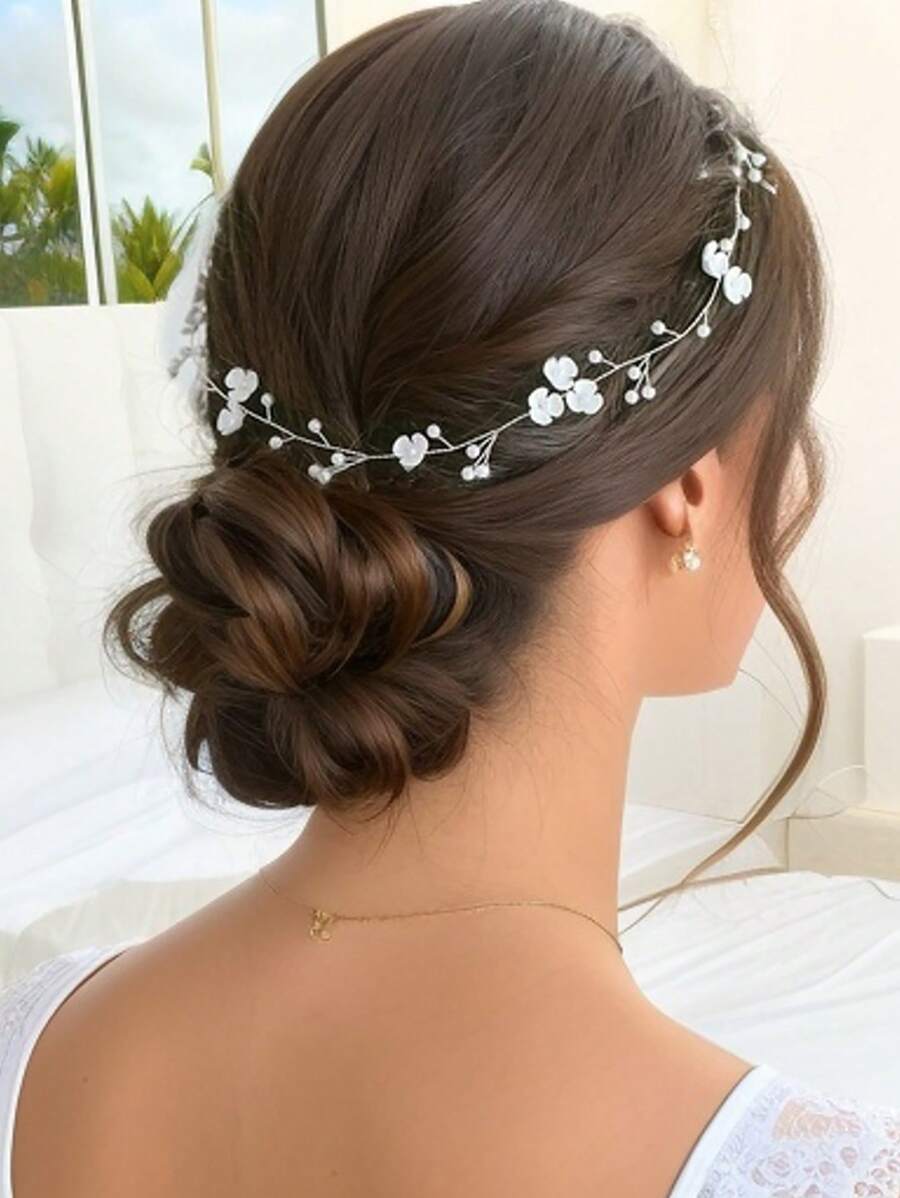 Faux Pearl & Flower Decor Bridal Headwear Elegant Tiaras Valentine's Day Accessories - Silver - View 1