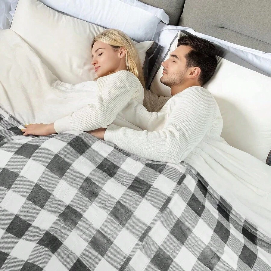 WOOMER [5 Year Warranty Heated Blanket King Size Electric Blanket 90"x 100", Soft Flannel Fast Heating, 10 Heating Levels & 0.5-12H Auto Off, Dual Control, Over-Heat Protection, ETL Certification - 黑與白 - 查看 1