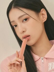 Rom&nd Romand BLUR FUDGE TINT 12 暖色调 0.17盎司，液体唇膏，唇釉，哑光唇彩，奶油质地，易于涂抹，持久显色，不拔干，丝绒哑光，轻松打造渐变效果，韩式彩妆，礼盒装，5.0克/0.18盎司 - 12 熱身 - 查看 8