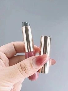 1 件便携式防尘带盖唇刷多功能遮瑕化妆刷软棉签圆头硅胶混合刷口红刷女生礼物 - 粉色 - 查看 2