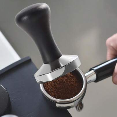 1 pieza Herramienta de martillo para café de 51/53/58 mm con mango de madera y base plana, martillo para polvo esencial para presionar perfectamente el café, distribuidor de estilo elegante para baristas de café