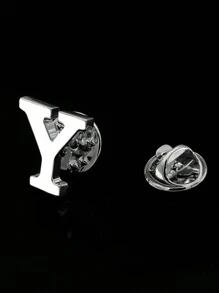 1個簡約時尚的男士字母造型胸針