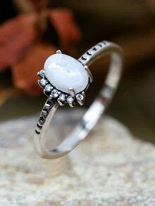 1個復古925銀半月形月亮石和白色蘇黎世鑽石點綴的女戒,訂婚,婚禮禮物