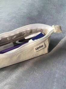 1个白色文具收纳袋，铅笔盒，铅笔袋，书包