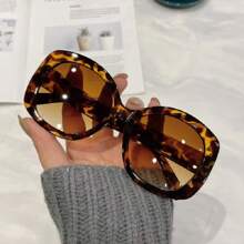 1 Pair New Fashion Glasses, Women's European And American Style Oversized Black Outdoor Sports Fashion Glasses - Brown - View 2