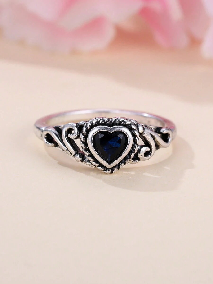 Vanel 1piece Retro & Gothic Style Black Heart Pattern Decorated Ring, Suitable For Women On Dates And Daily Wear Valentines