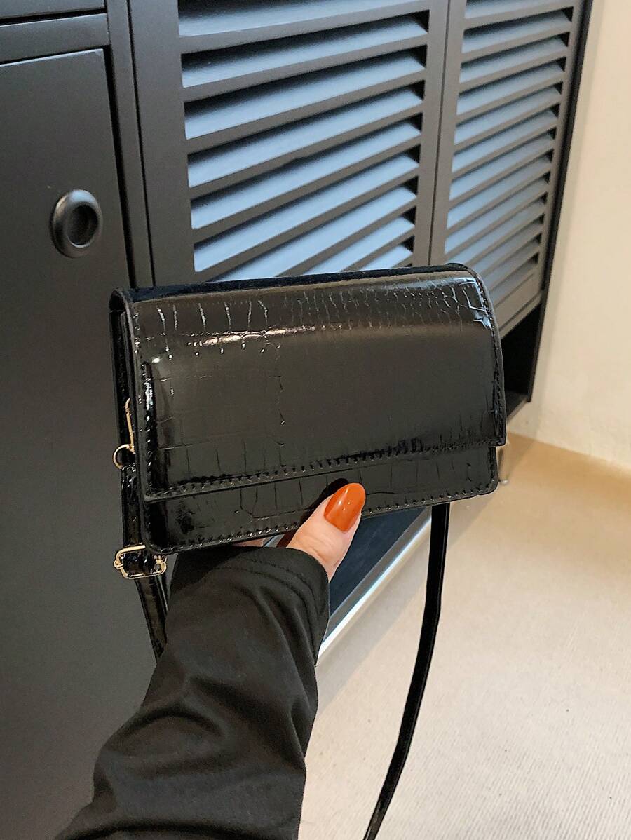 時尚簡約的迷你磁性純色女士肩袋 - 黑色 - 查看 1