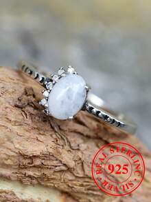 1個復古925銀半月形月亮石和白色蘇黎世鑽石點綴的女戒,訂婚,婚禮禮物
