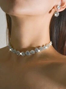 Sweet & Fashionable Flower Shape Jewelry Set, Luxury Bride Wedding Party Accessories Shiny Rhinestone Choker Necklace & One Pair Of Earrings & One Necklace Valentines,Mom,Mother,Mother's Day,Gift