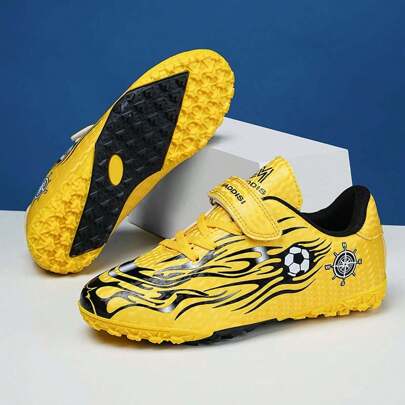 輕便透氣經典時尚簡約低幫熱門的學生戶外訓練足球鞋,羅納爾多足球鞋
