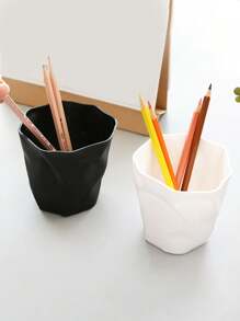 1pc/2pcs White Creative Artistic Personalized Pencil Holder, Study Stationery Storage Bucket, Minimalist Makeup Brush Holder, Or Garbage Bin Back To School - Black - View 4