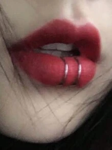 Vòng môi - Bạc - Xem 4