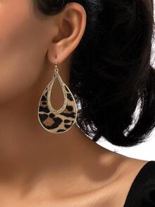 1pair Vintage Bohemian Style PU Leather Teardrop Shaped Earrings - Coffee Brown - View 3